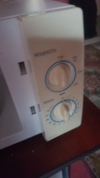 Продаю микроволновку бу