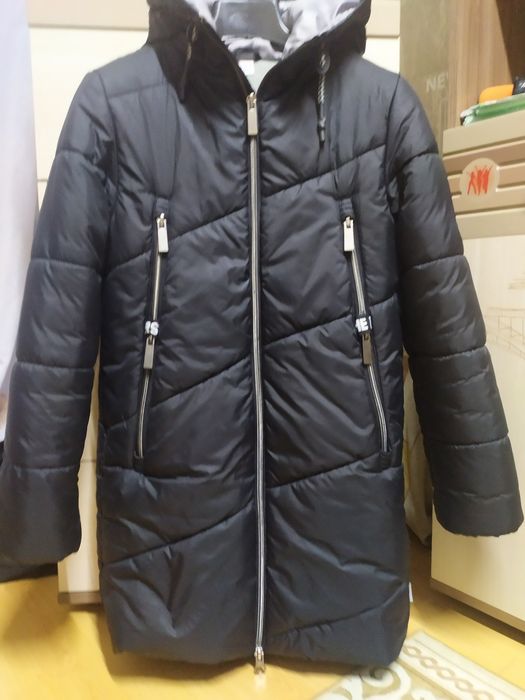 Продам куртку зима