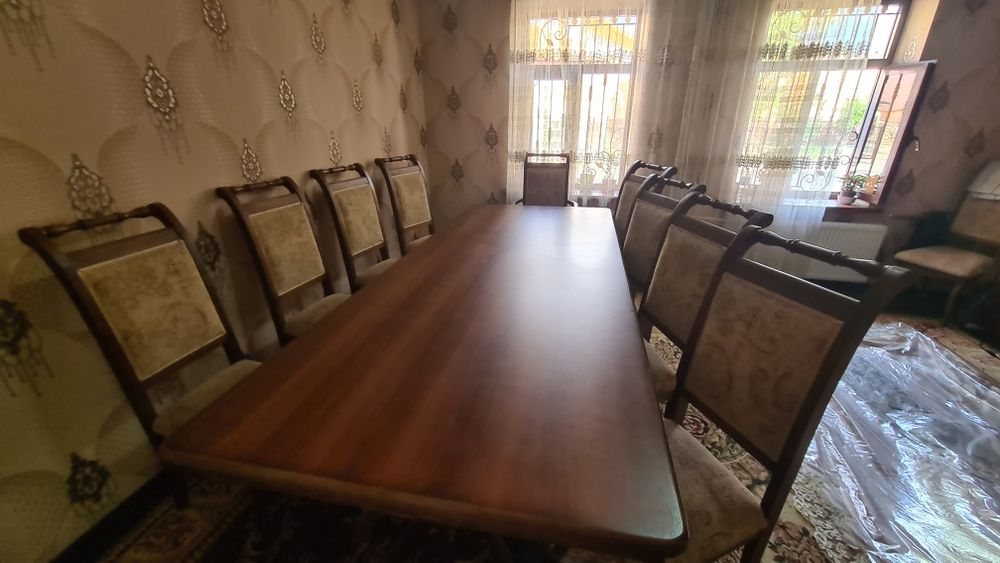 Стол стул 10 талик чинордан  булган