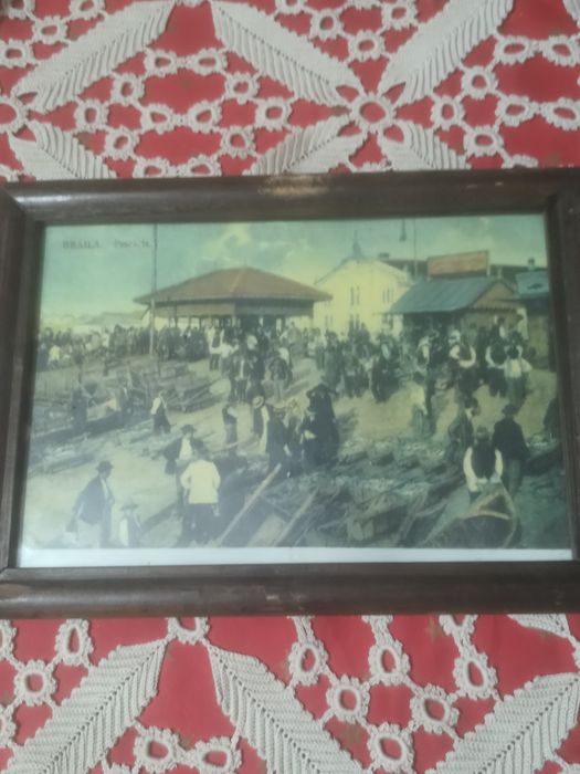 Tablouri inramate cu locuri vechi din Braila
