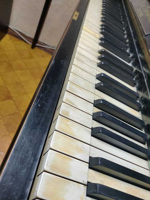 Старинное пианино Zimmermann (Лейпциг)