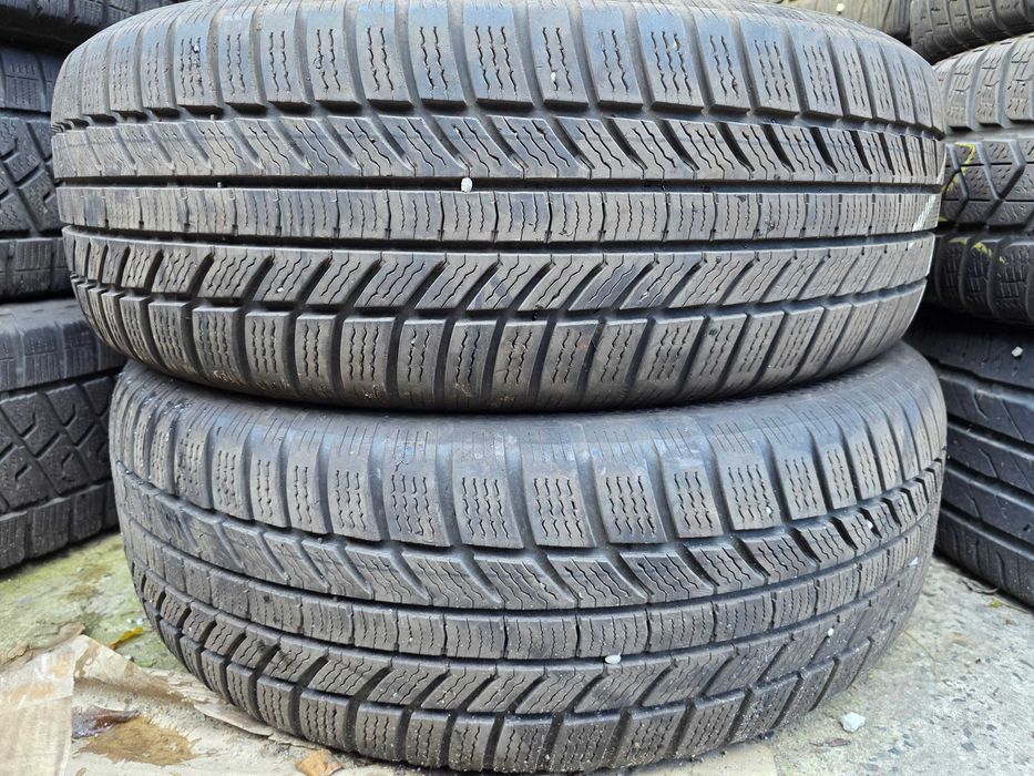 2бр Зимни гуми 215 65 16 - Continental - DOT 2022