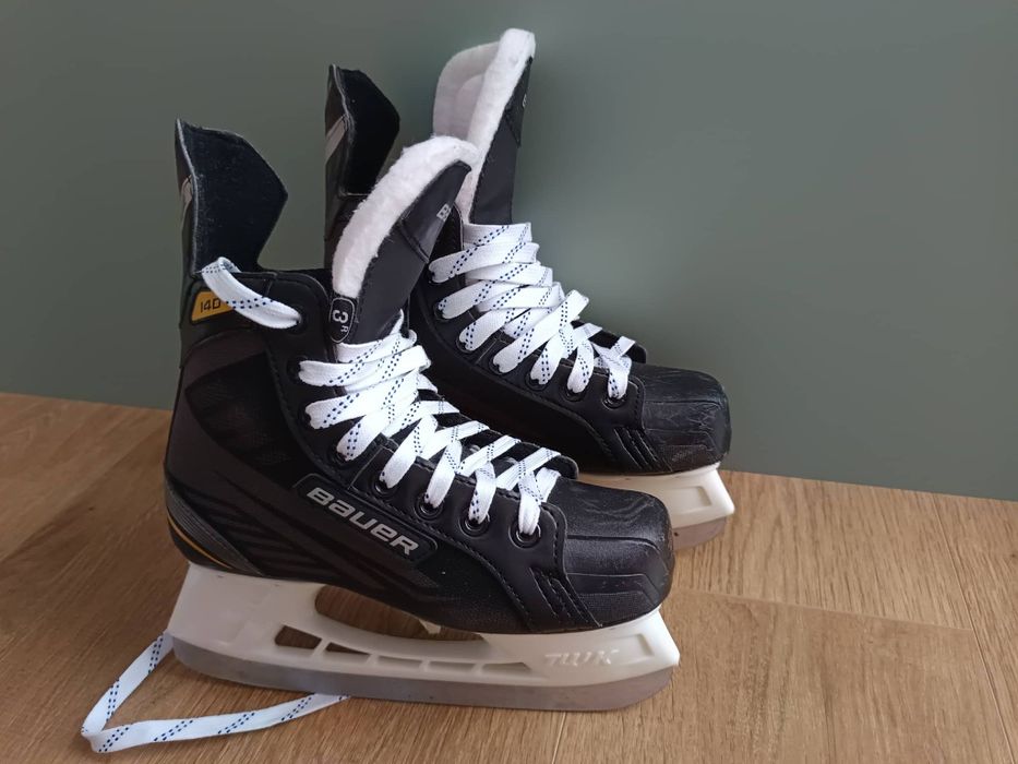 Кънки за лед Bauer S140 размер 36