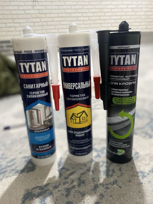 Продам новые герметики Tytan Professional.