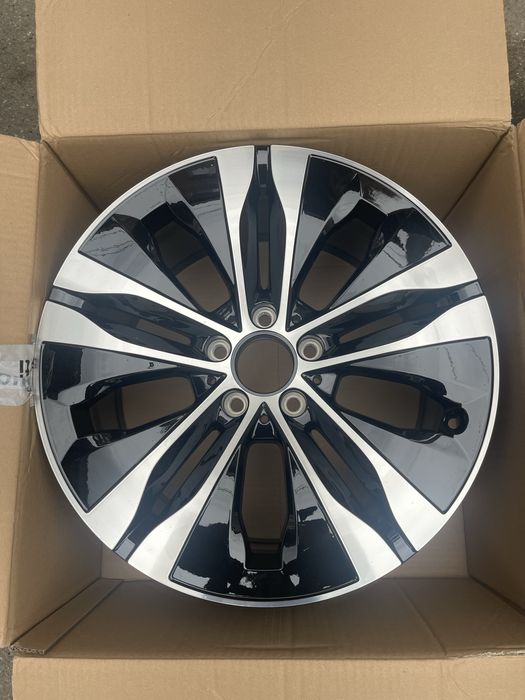 Jantă Mercedes 5-spoke Aero, 18 inch, nouă, W206, S206,V206