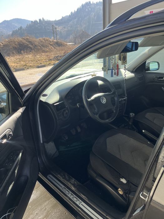 GOLF 4 in stare foarte buna