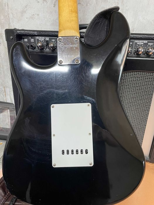 Продам электрогитару Epiphone Strat-style, 1998 г