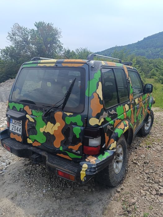 Мицубиши Паджеро 2  2.8 тди на части 99 год