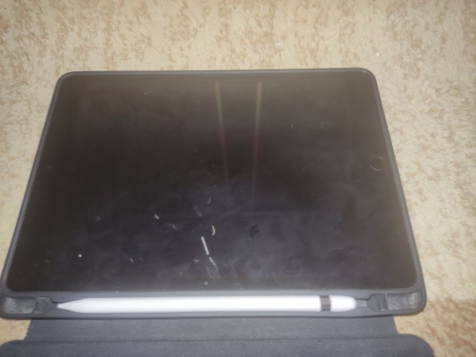 iPad 9 generation 2021 64GB + стилус 1 поколения