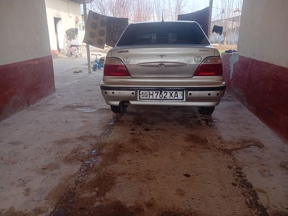 Moshina alo darajada radnoy kiraska ozgina kiraska qiladigon joyi bor