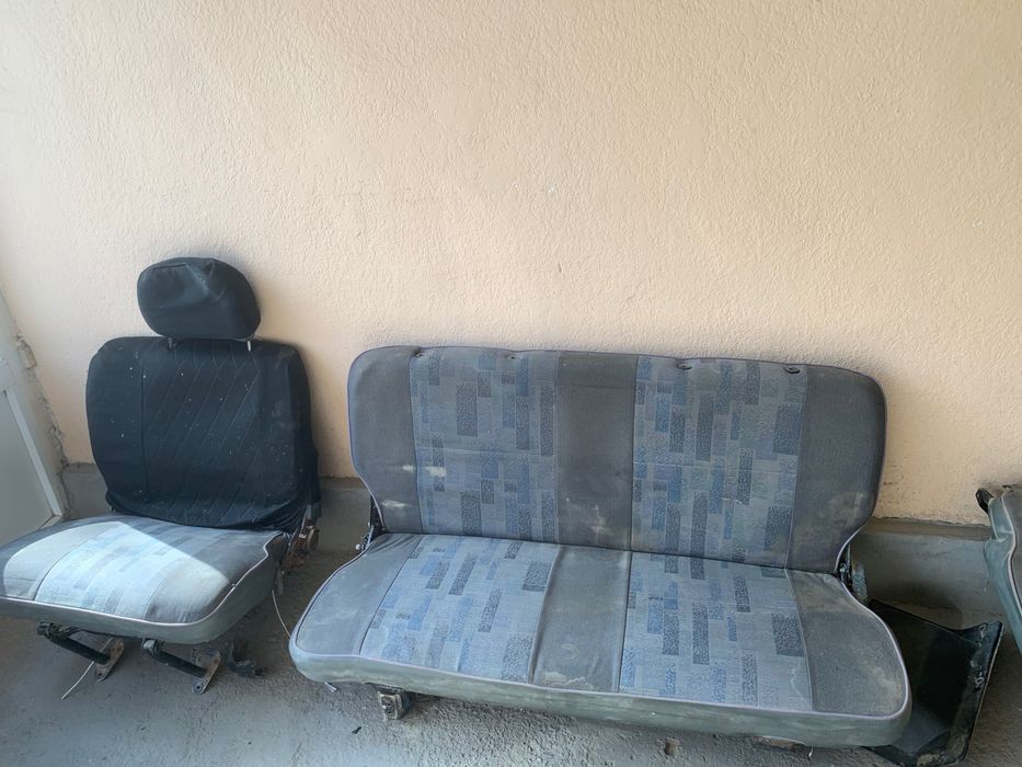 Дамас эшиклари ва уриндиклари сотилади