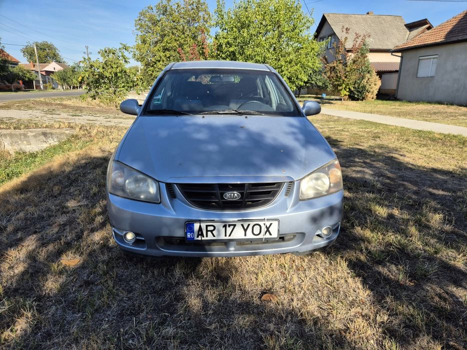 KIA Cerato 2005 — imagine 2