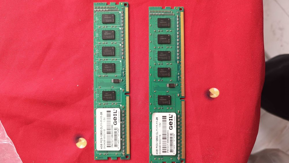 Рам памет ddr3  КИТ 2x4 gb