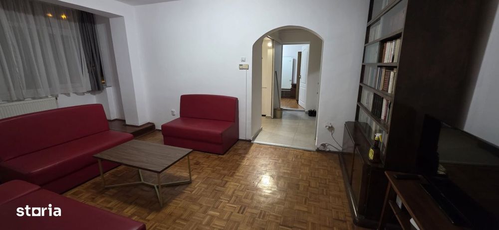 Apartament de 3 camere, 56 mp., zona Micro 1
