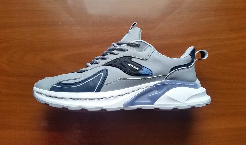 Нови кожени мъжки маратонки No:43