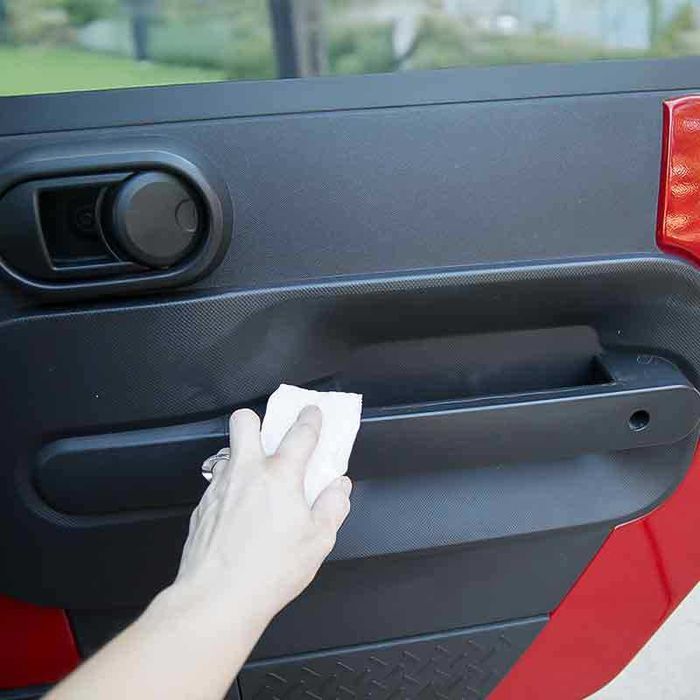 Магическа гъба за почистване на упорити петна