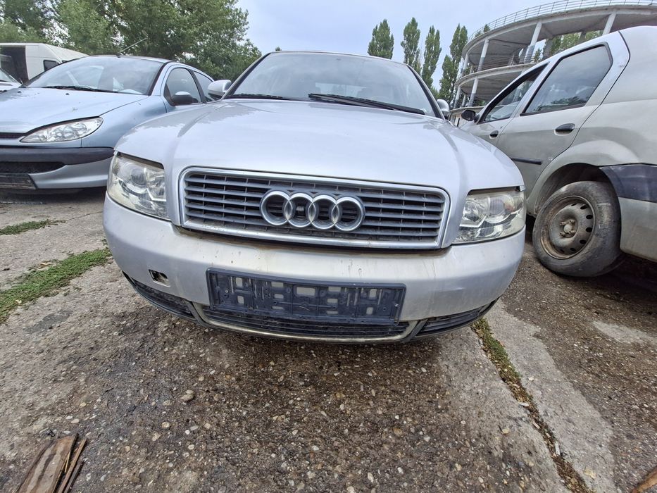 Dezmembrez Audi A4 B6 1.9D 2.0 B 2002