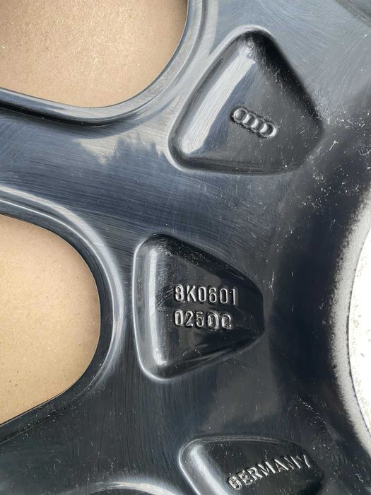 Резервна гума Ауди 19" А4 А5 А6