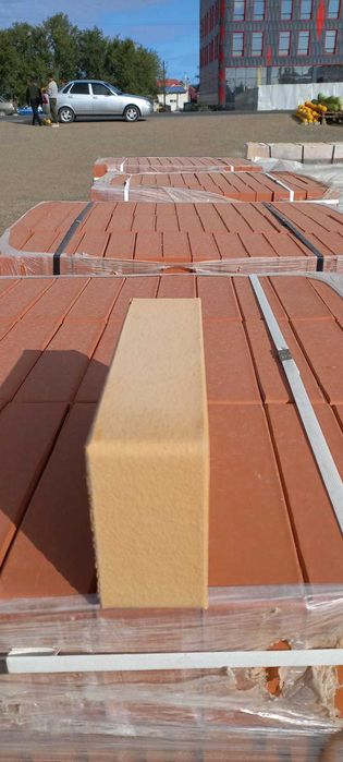 Кирпич на Зират солома