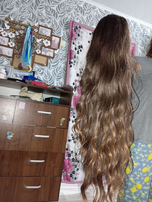 Продаю парики в хорошем