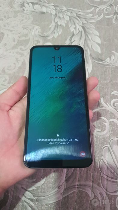 Samsung A30 holati yaxshi