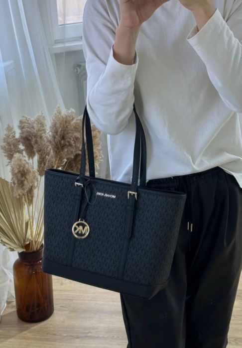 Продам сумку/шоппер Michael Kors
