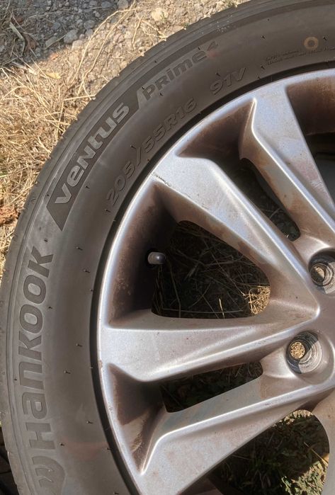 Лети джанти Hyundai 16" 205/55/16 гуми