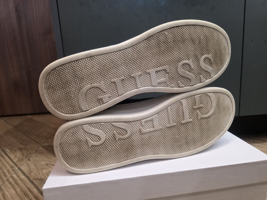 Мъжки маратонки GUESS