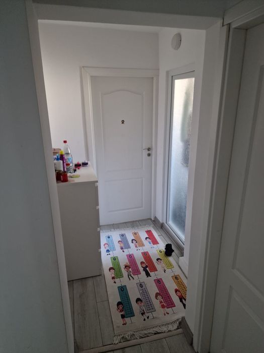 Apartament 2 camere decomandat etaj 4