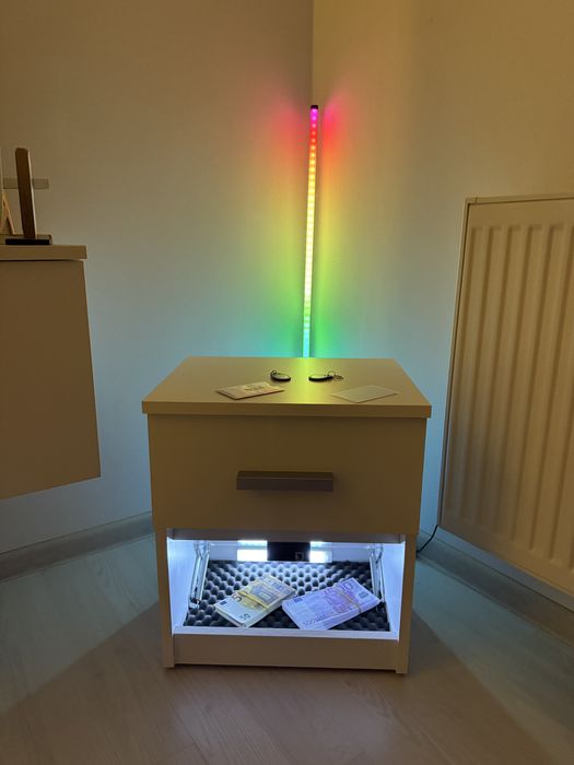 Noptiera  cu seif ascuns și sistem RFID