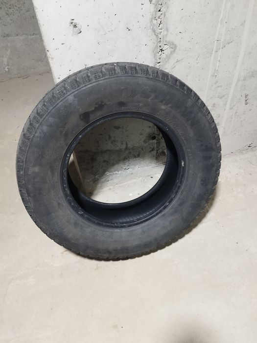 продам  зимнюю резину