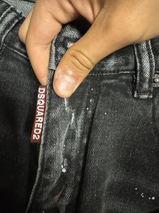 Blugi dsquared2 distressed