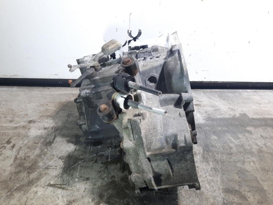 Cutie viteze manuala, cod GM13101871, Opel Vectra C Combi, 2.2 DTI, Y22DTR, 5 vit man