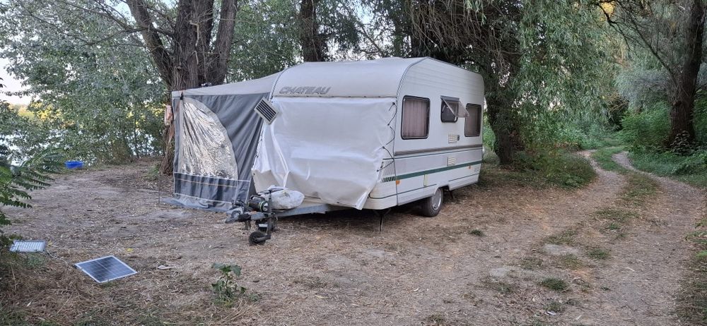 Rulota Chateau 380 La Car/ cort
