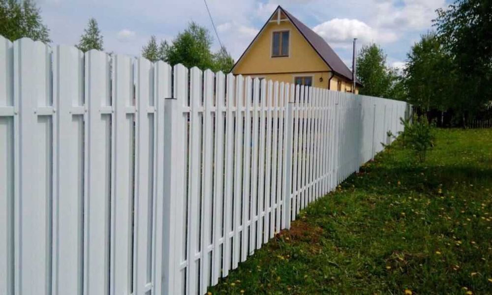 Штакетник металлический еврозабор