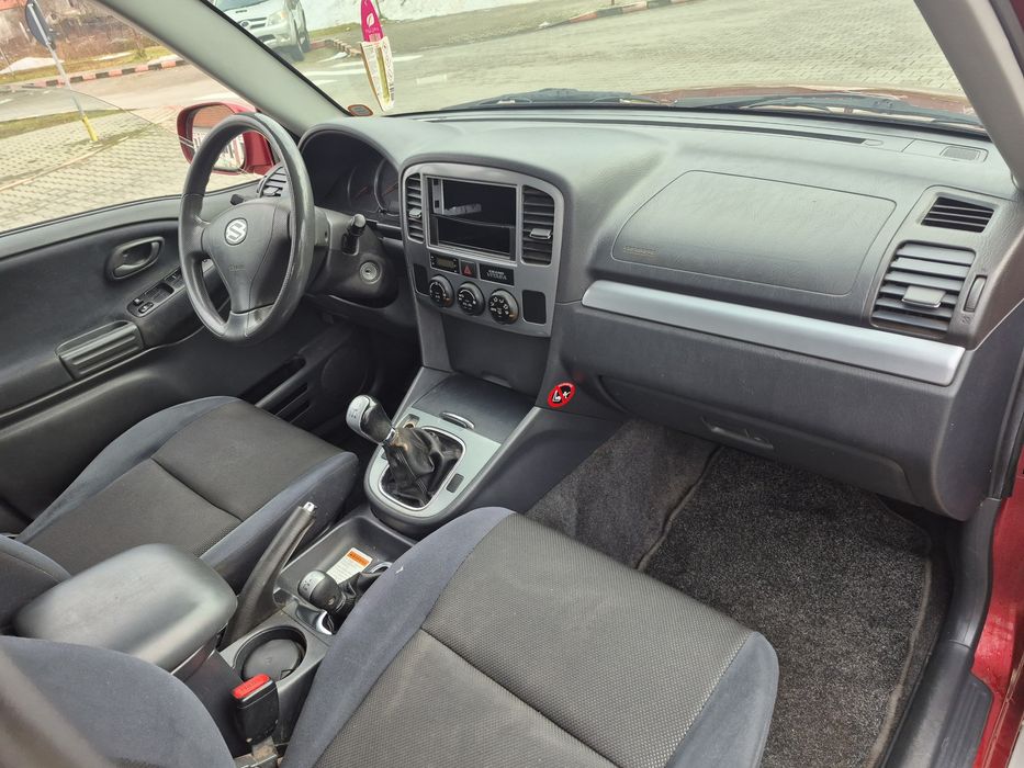 Suzuki Grand Vitara 2.0 benzina ! 2005!