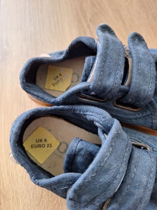 Испански детски маратонки,номер 23