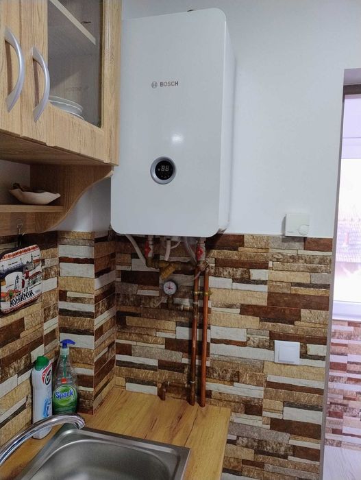 Apartament 2 camere decomandat centrala proprie(trifazic)