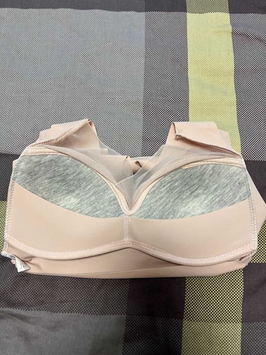 Сутиени розов и син, 2 броя