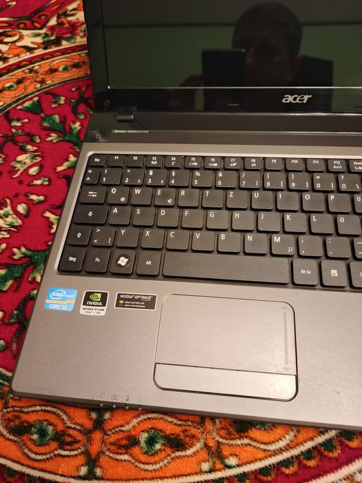 Leptop Acer i5 2,3 Ghz 8 Gb-ram