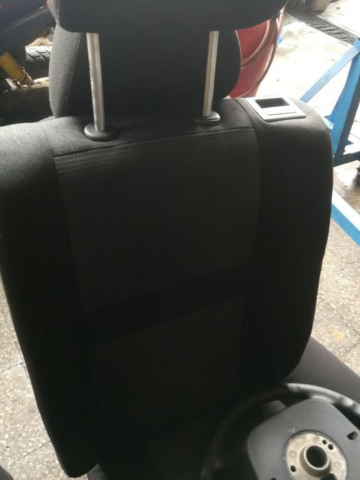 Фарове, волан и комплект седалки за голф 4 (4-5 врати)