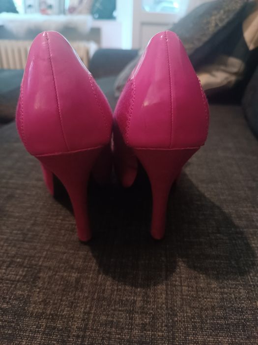 Killah цикламени обувки на токчета