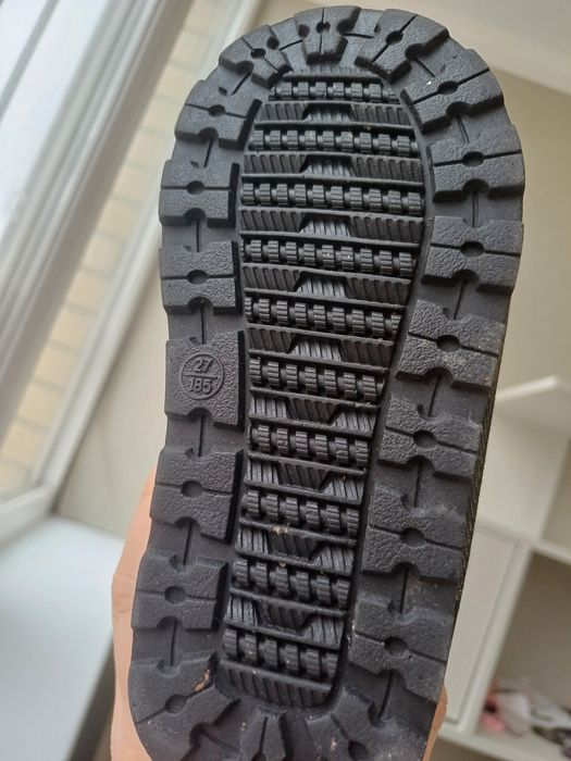 Продам зимние детские сапоги