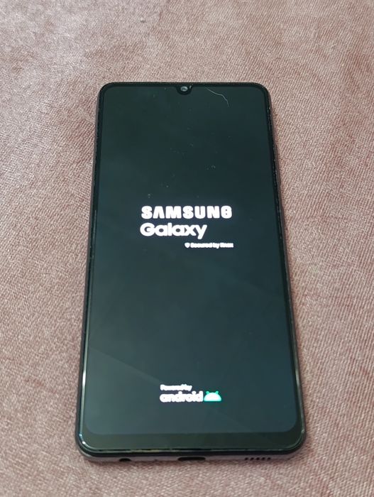 Samsung Galaxy A32  – с калъф, без зарядно