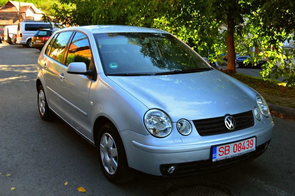 Volkswagen Polo-Cutie automata -an 2005-