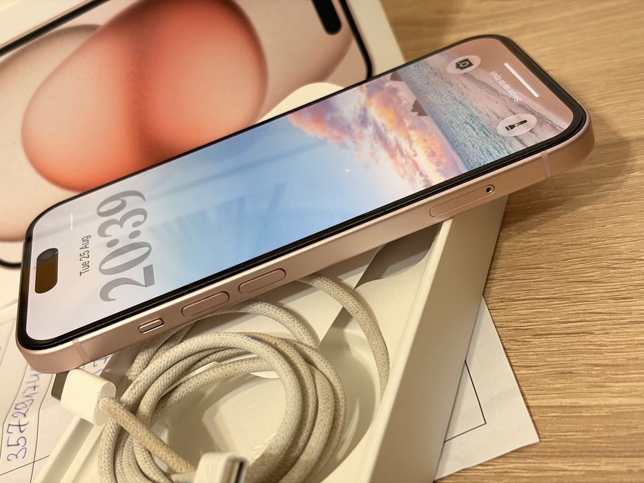 IPhone 15 128GB Pink