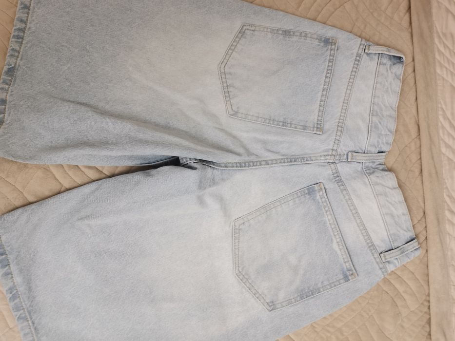Шорты джинсовые мужские  Bershka
