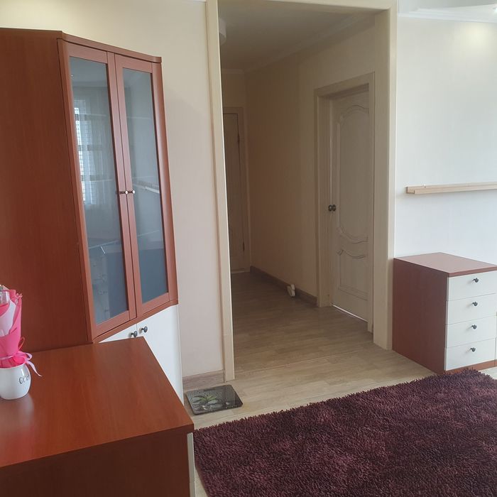 Продам 4-х улучшенную квартиру