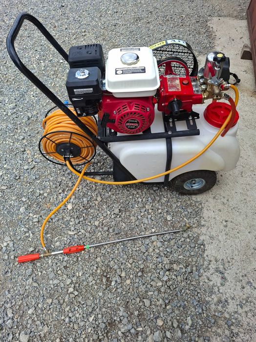 Бензинова пръскачка 50 литра