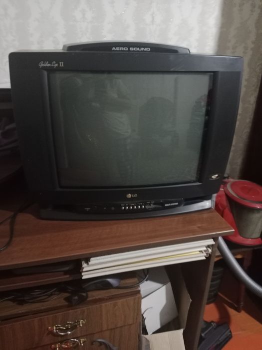 Телевизор рабочий